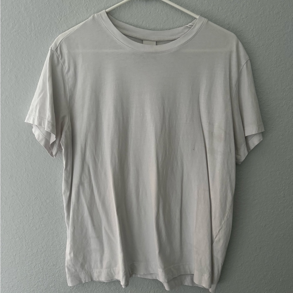 White basic T - Picture 2 of 3
